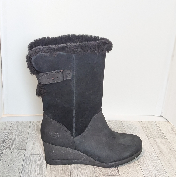 UGG Edelina waterproof suede wedge boots - Picture 2 of 16